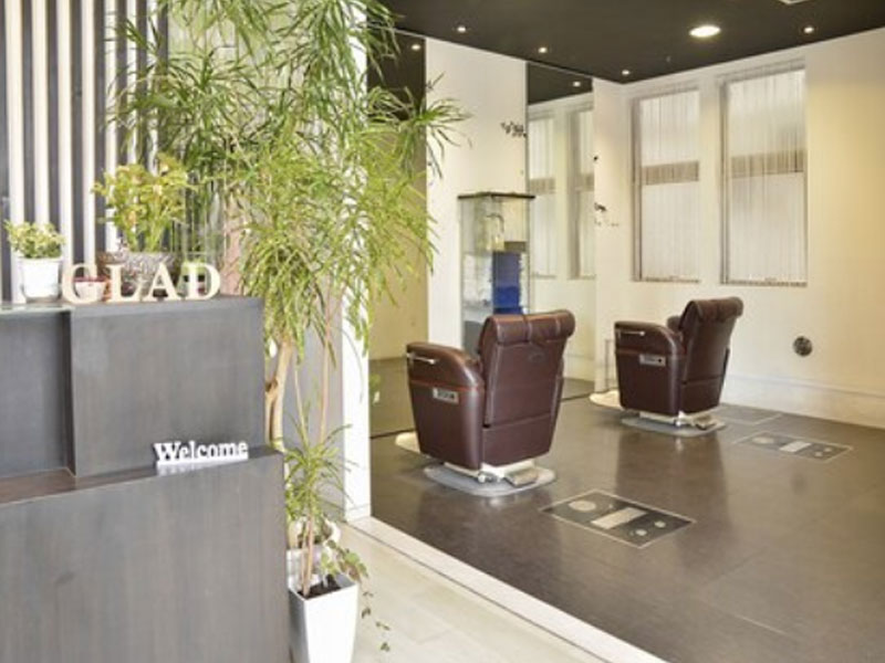 GLAD hair & esthe  グラッド ヘアアンドエステ